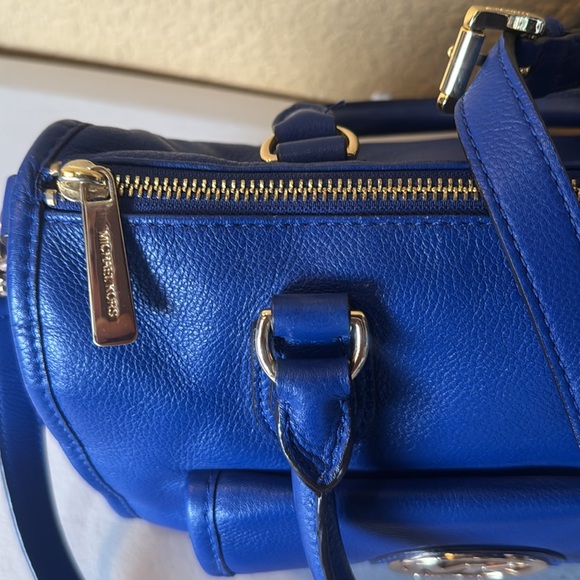 MICHAEL KORS BLUE LEATHER SATCHEL PURSE HANDBAG . - Picture 9 of 12